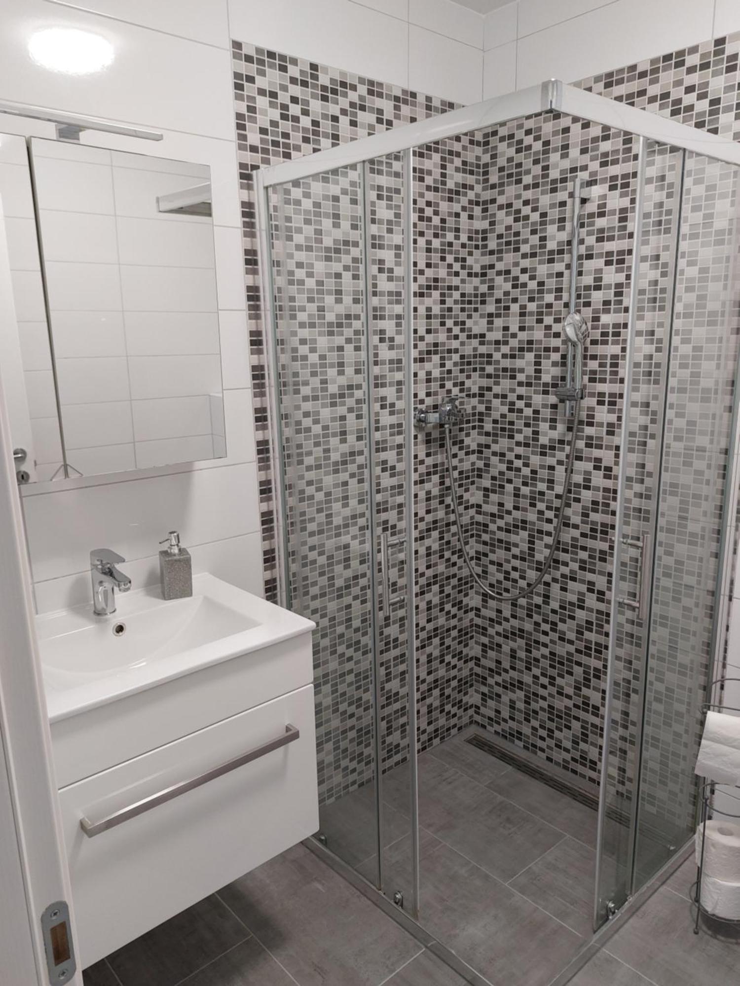 קסטב Two Bedroom Apartment מראה חיצוני תמונה